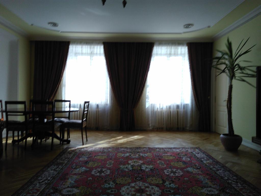 Apartment Na Rynok Square 리비프 외부 사진